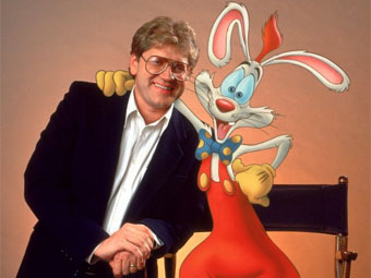 Роберт Земекис и кролик Роджер. Фото с сайта slashfilm.com